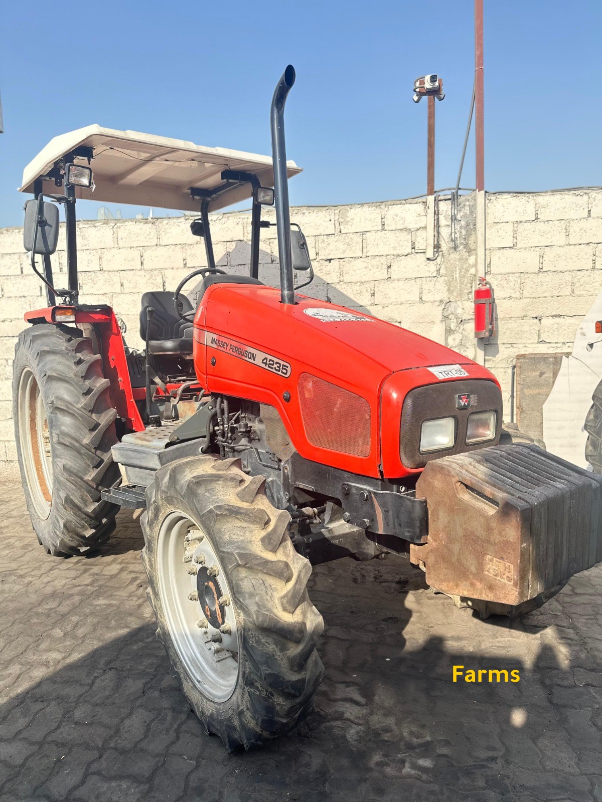 🚜 ماسي فيرغسون 4235 – جرار إنجليزي أصلي مودي